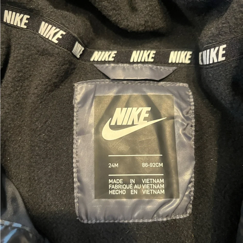 NWT Nike Boys Puffer Jacket